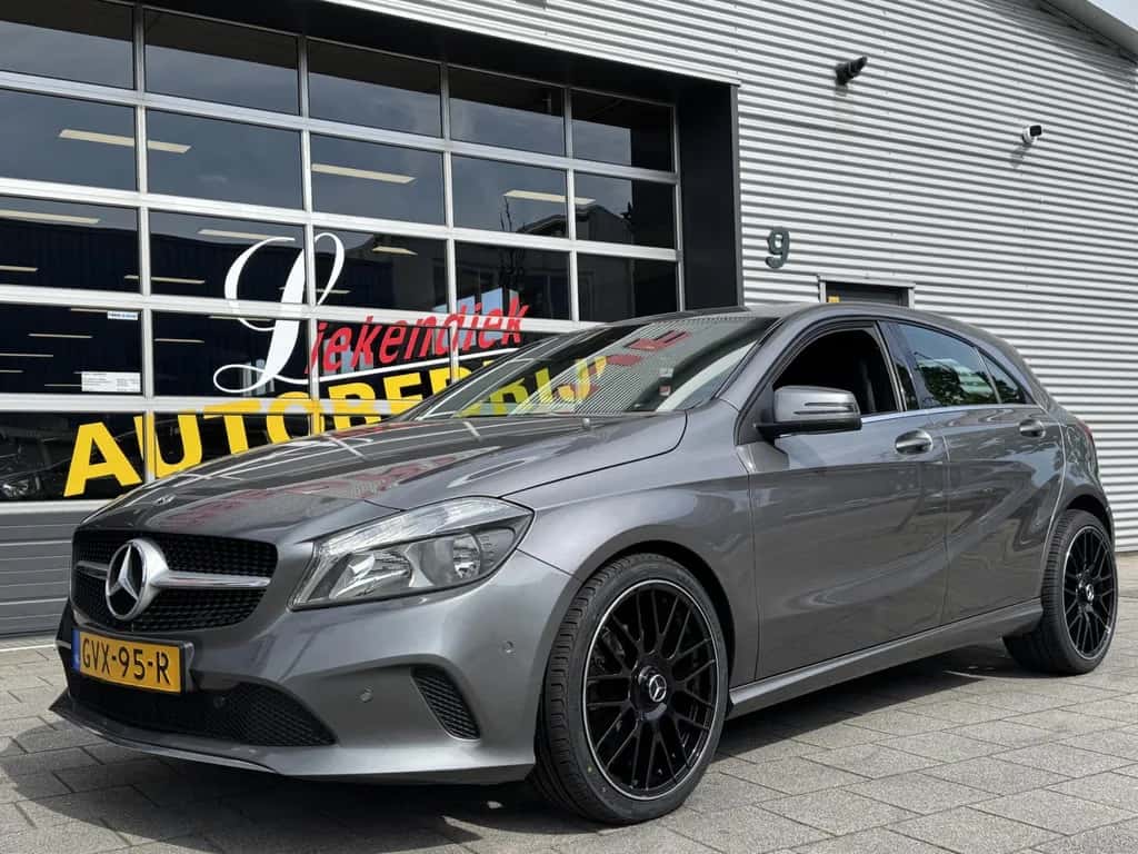 Mercedes-Benz A-Klasse (2018) — foto 1