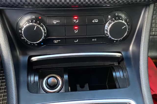 Mercedes-Benz A-Klasse (2018) thumbnail 24
