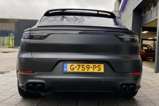 Porsche Cayenne (2019) thumbnail 11