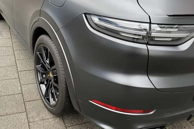 Porsche Cayenne (2019) thumbnail 16