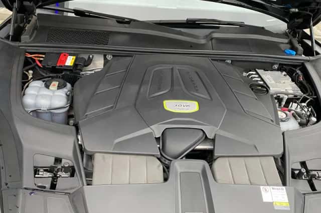 Porsche Cayenne (2019) thumbnail 39