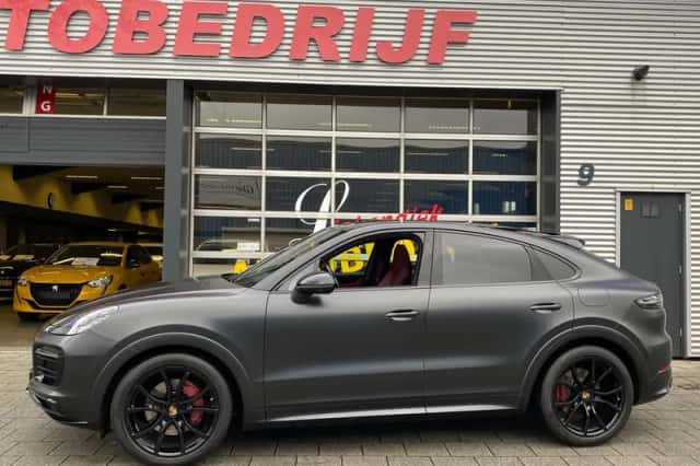 Porsche Cayenne (2019) thumbnail 7