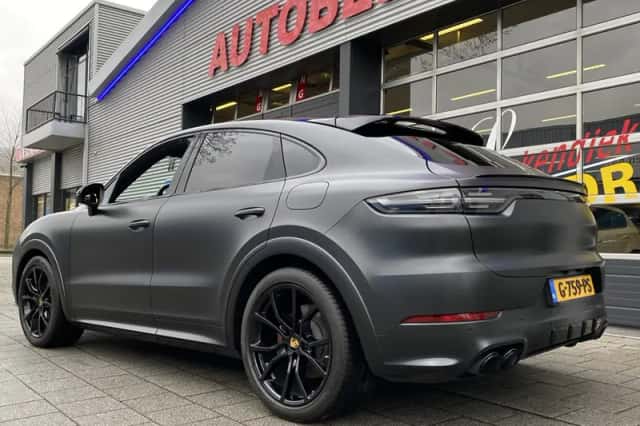 Porsche Cayenne (2019) thumbnail 8