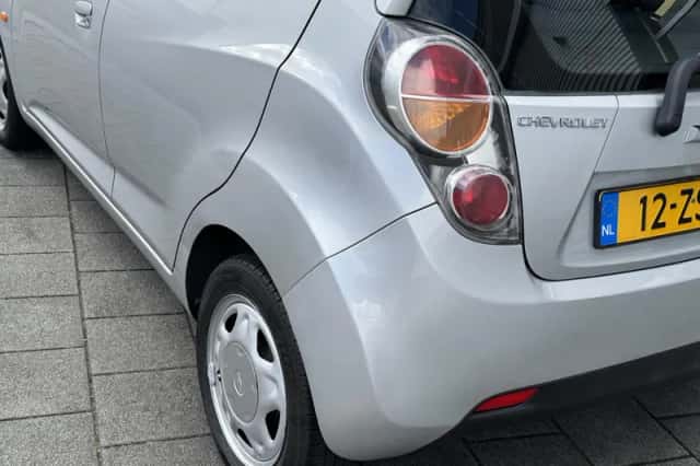 Chevrolet Spark (2010) thumbnail 14