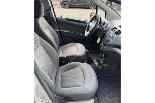 Chevrolet Spark (2010) thumbnail 18