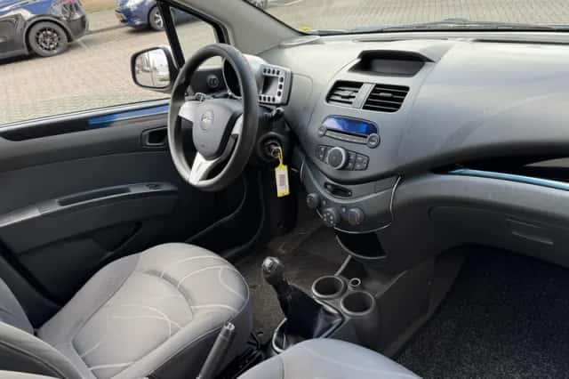 Chevrolet Spark (2010) thumbnail 19