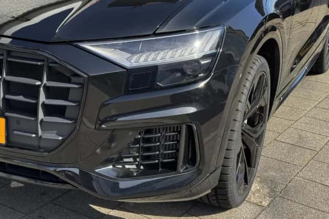 Audi Q8 (2023) thumbnail 13