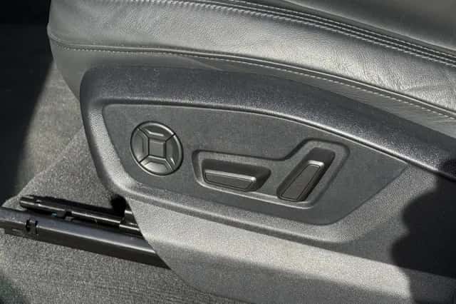 Audi Q8 (2023) thumbnail 23