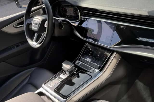 Audi Q8 (2023) thumbnail 26