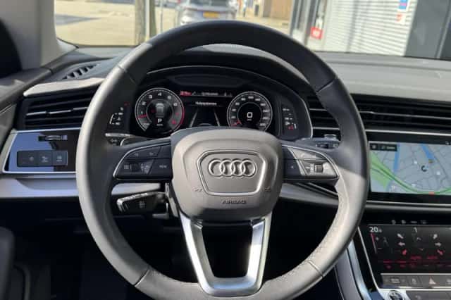 Audi Q8 (2023) thumbnail 29