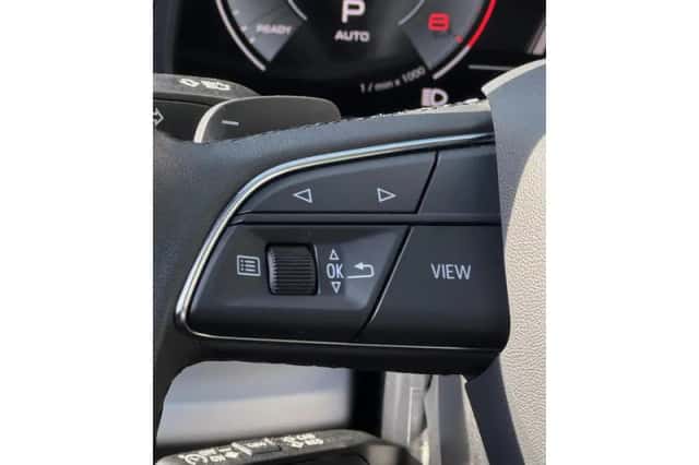 Audi Q8 (2023) thumbnail 30