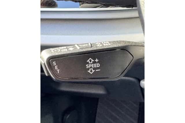 Audi Q8 (2023) thumbnail 36