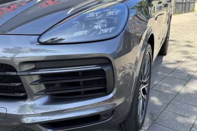 Porsche Cayenne (2020) thumbnail 15