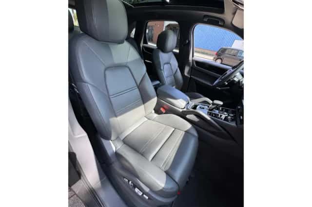 Porsche Cayenne (2020) thumbnail 31