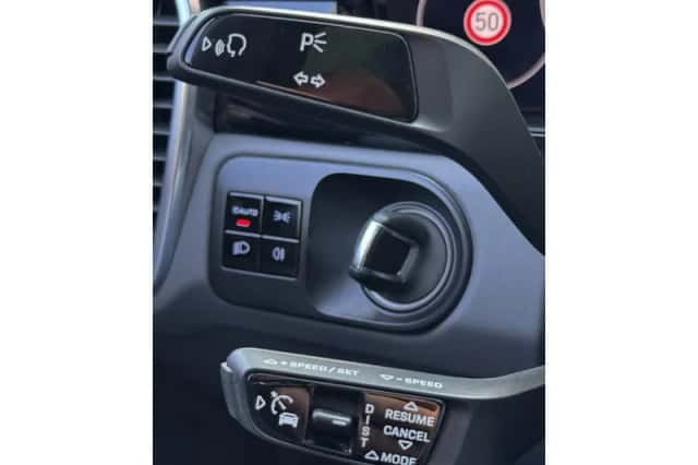 Porsche Cayenne (2020) thumbnail 41