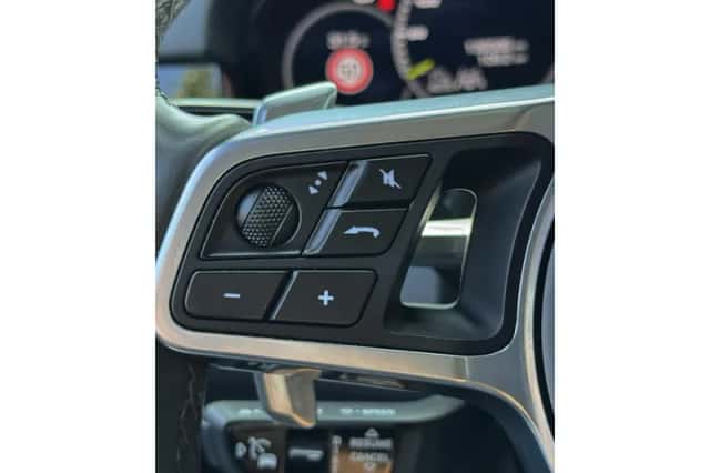 Porsche Cayenne (2020) thumbnail 42