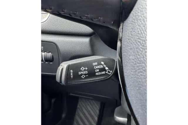 Audi Q3 (2017) thumbnail 46