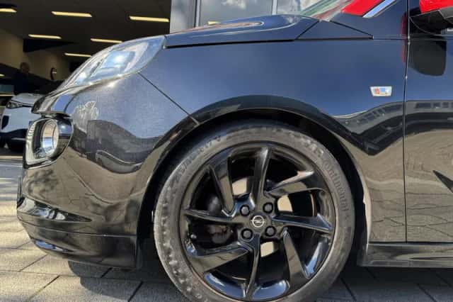 Opel Adam (2018) thumbnail 17