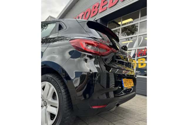 Renault Clio (2021) thumbnail 23