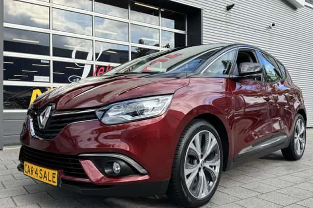 Renault Scénic (2017) thumbnail 1