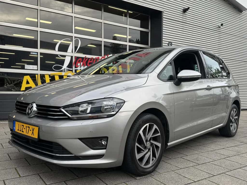 Volkswagen Golf (2017) — foto 1
