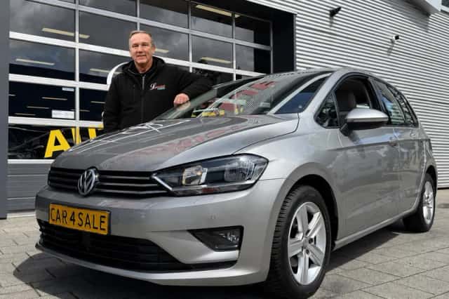 Volkswagen Golf (2017) thumbnail 1