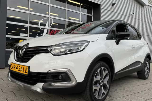 Renault Captur (2018) thumbnail 1