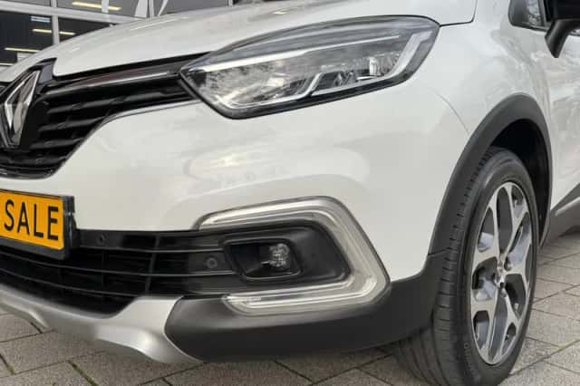 Renault Captur (2018) thumbnail 11