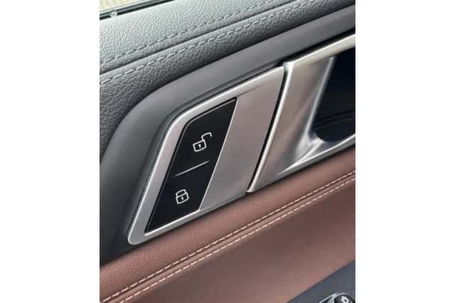 BMW X6 (2020) thumbnail 44
