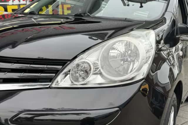 Nissan Note (2010) thumbnail 12