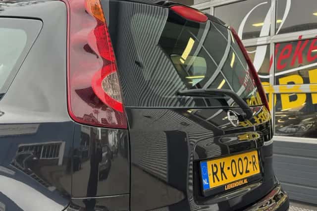 Nissan Note (2010) thumbnail 18