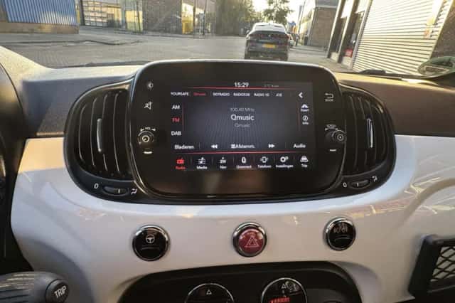 Fiat 500C (2021) thumbnail 45