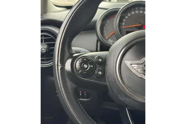 MINI Mini (2017) thumbnail 31