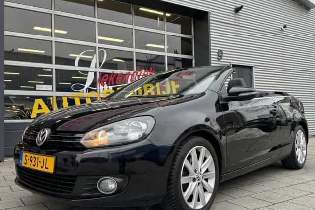 Volkswagen Golf (2011) thumbnail 1