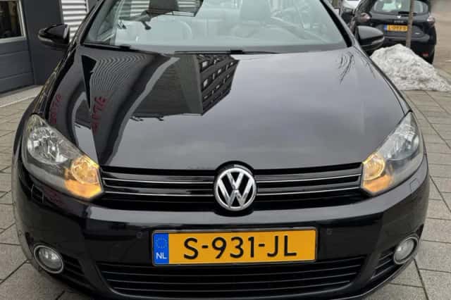 Volkswagen Golf (2011) thumbnail 52