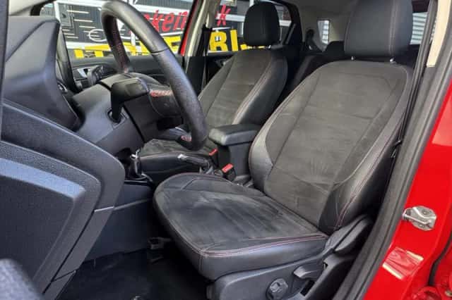 Ford EcoSport (2019) thumbnail 24