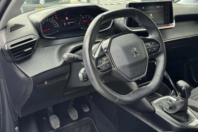 Peugeot 208 (2021) thumbnail 2