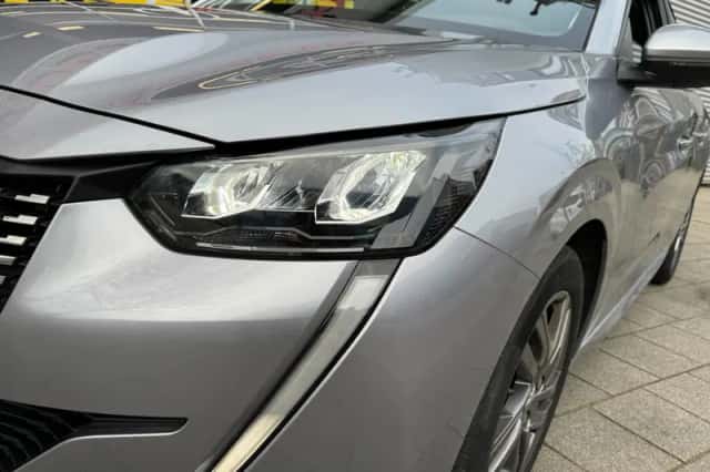Peugeot 208 (2021) thumbnail 15