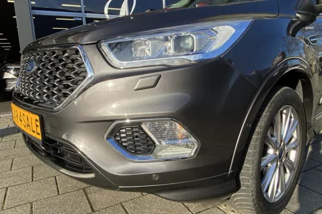 Ford Kuga (2019) thumbnail 12