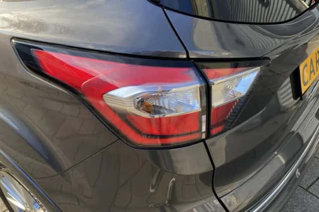 Ford Kuga (2019) thumbnail 22