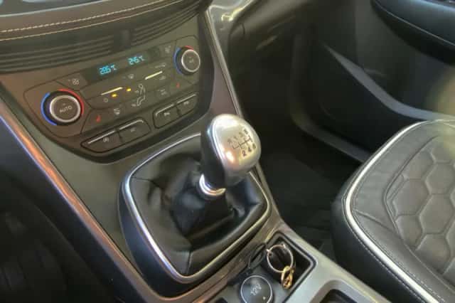 Ford Kuga (2019) thumbnail 36