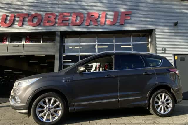 Ford Kuga (2019) thumbnail 7
