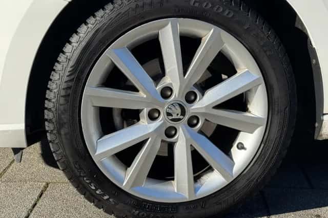 Škoda Fabia (2019) thumbnail 17