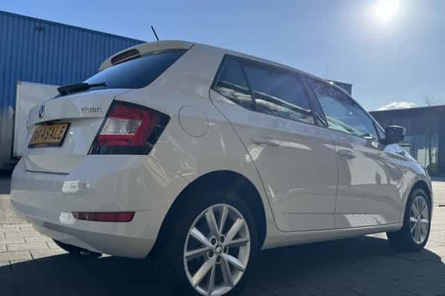 Škoda Fabia (2019) thumbnail 9