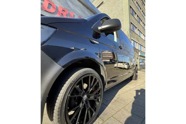 Volkswagen Transporter (2016) thumbnail 19