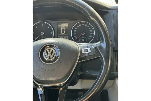 Volkswagen Transporter (2016) thumbnail 29