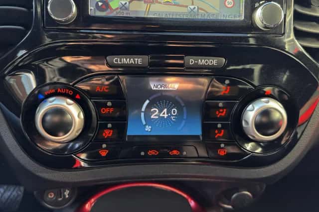 Nissan Juke (2015) thumbnail 38