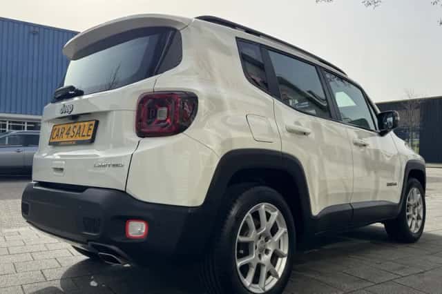 Jeep Renegade (2019) thumbnail 4