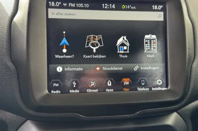 Jeep Renegade (2019) thumbnail 35