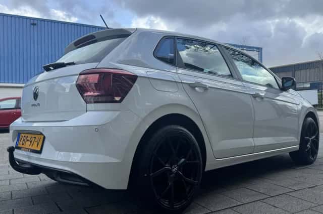Volkswagen Polo (2021) thumbnail 4